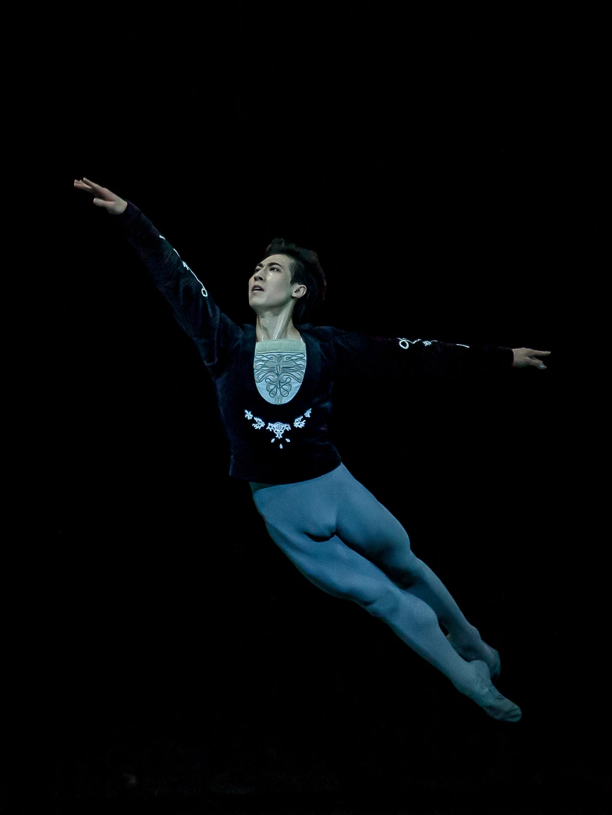 Jinhao Zhang Giselle_Gherciu_Serghei+c).jpg